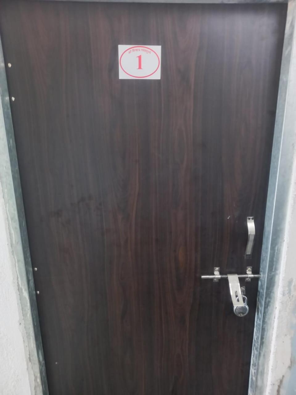 Kuber Bhandari Guest House And Hotel Sehore Kültér fotó